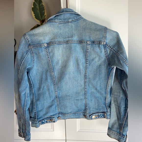 Levi’s Jean Jacket - Picture 2 of 3
